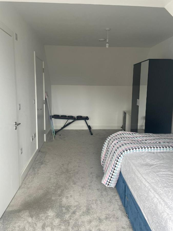 Ferienwohnung Rendezvous Romford Exterior foto